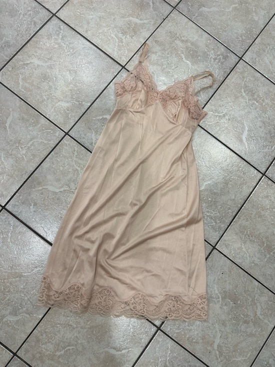 Wacoal Other - Wacoal Blush Lace-Trim Slip